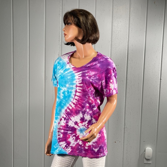 *Custom Unisex Blue & Purple Spotlight Tie Dye T-Shirt Sz M - Picture 1 of 6